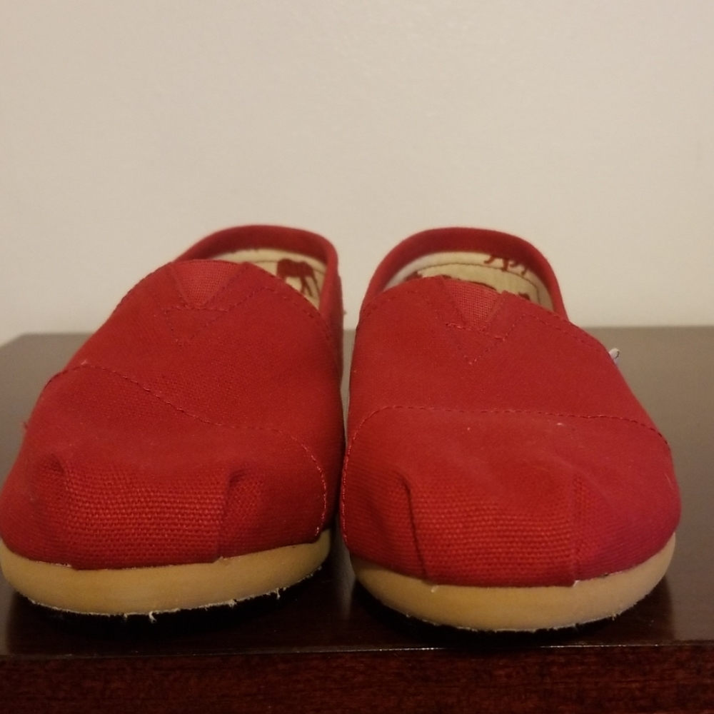 Red Toms